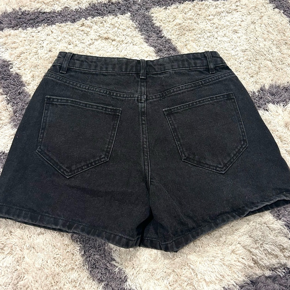 Black Jean skort size 0. - Picture 2 of 3